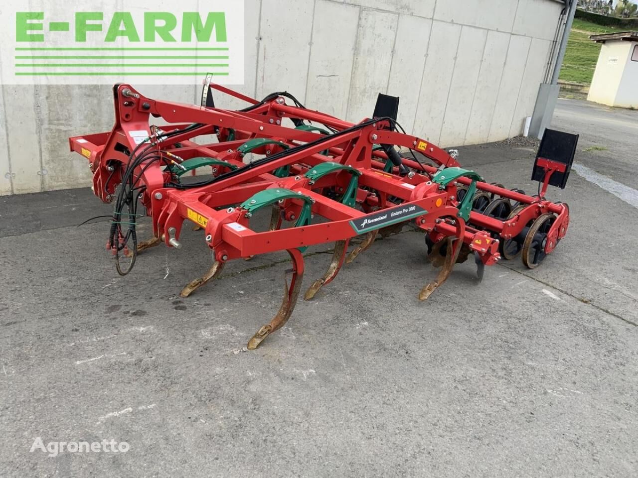 Kverneland enduro pro 3000 triflex cultivator