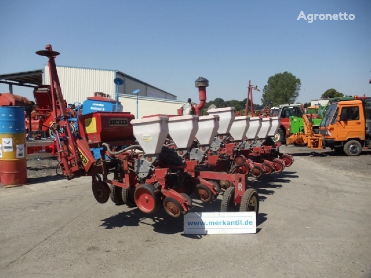 Becker Aeromat 8DT electric precision seed drill