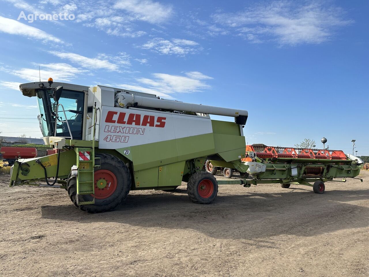 Claas Lexion 460 grain harvester