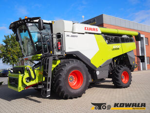 Claas Lexion 6700 + V930  grain harvester