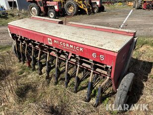 IH McCormick 6-5 mechanical seed drill