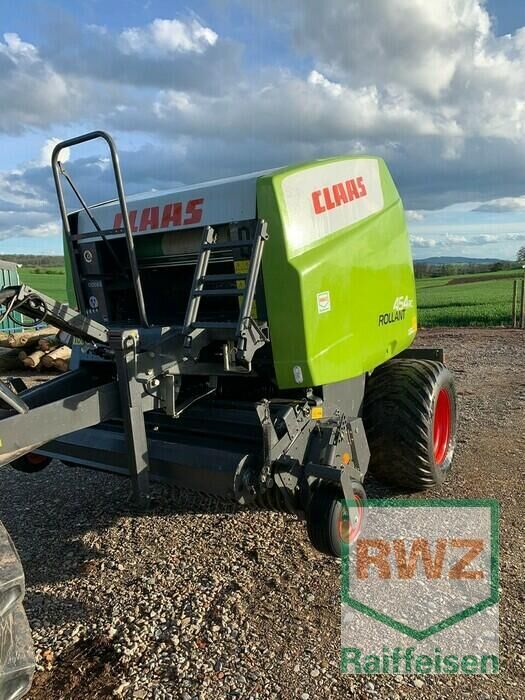 Claas Rollant 454 RC round baler