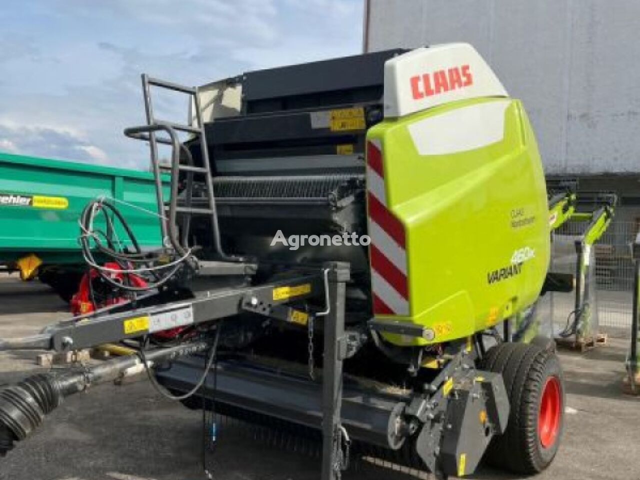 Claas VARIANT 460 RC TREND round baler