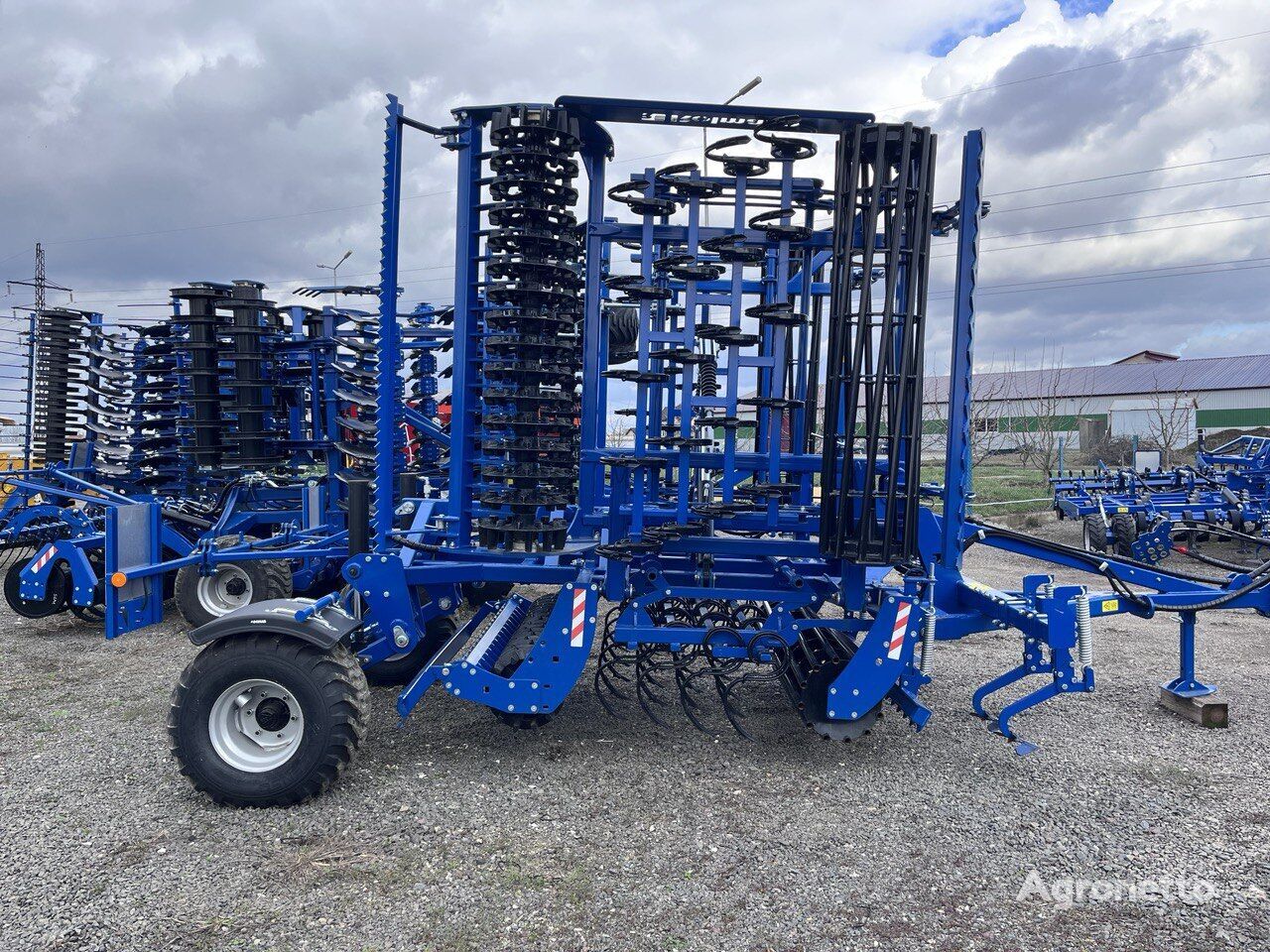 new Rolmako Kompaktor U684  seedbed cultivator