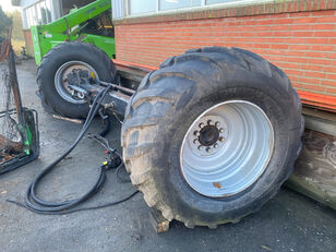 Mud Hog 4WD rear axle for Massey Ferguson 9280 grain harvester