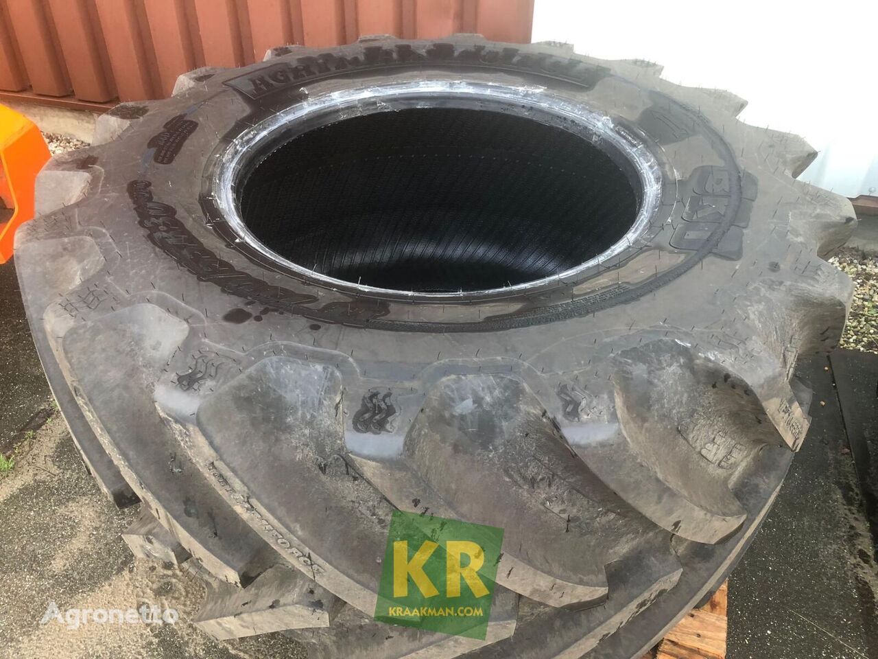 BKT 700/55 R 30 tractor tire