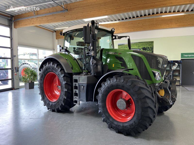 Fendt 826 Vario S4 Profi Plus wheel tractor