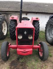 International 624 wheel tractor